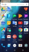 Same old looks: Home screen - Android 70 Nougat review