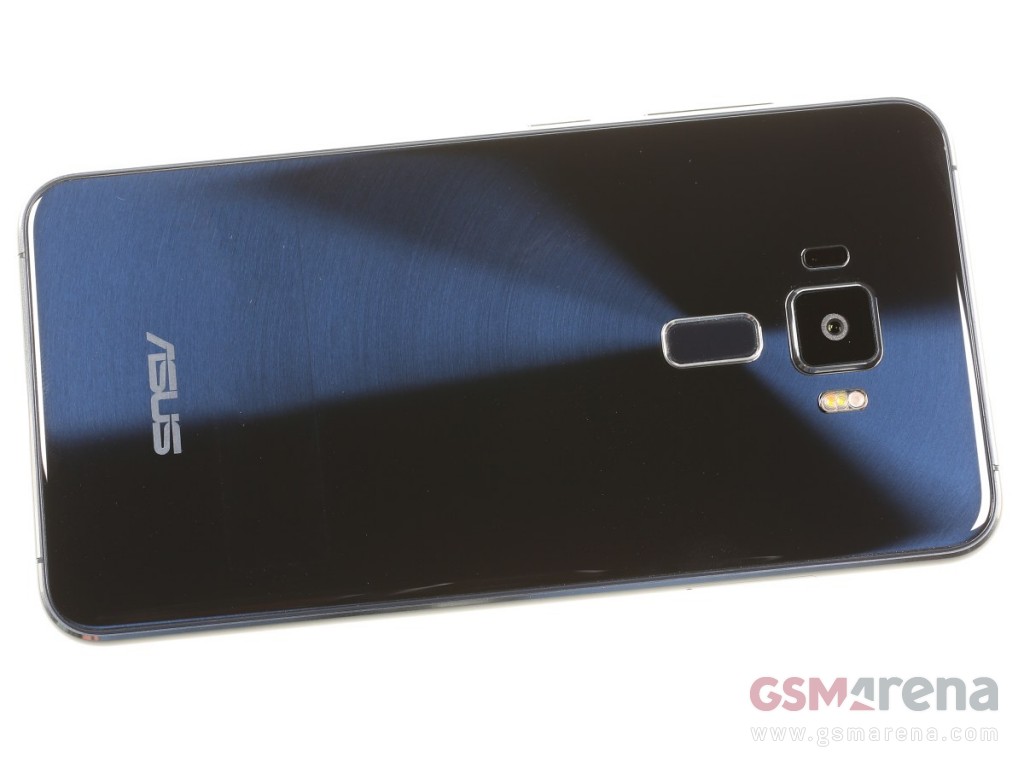 Asus Zenfone 3 ZE552KL pictures, official photos