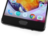 Fingerprint reader in the capacitive home button - Oneplus 3T vs. Google Pixel XL