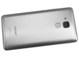 The metal back of Honor 7 Lite - Huawei Honor 7 Lite (5c) review