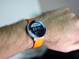 On the wrist - Huawei Fit hands-on