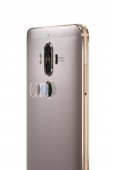 Huawei Mate 9 official images - Huawei Fit hands-on