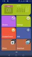 Simple homescreen with a tiled interface - Huawei P9 lite review