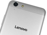 Camera, flash and mic pinhole in the top left - Lenovo Vibe K5 review