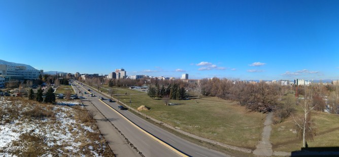 Panorama sample, shot in portrait - LG V20 review