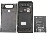 Removable back cover and battery, like in the good old days - LG V20 review