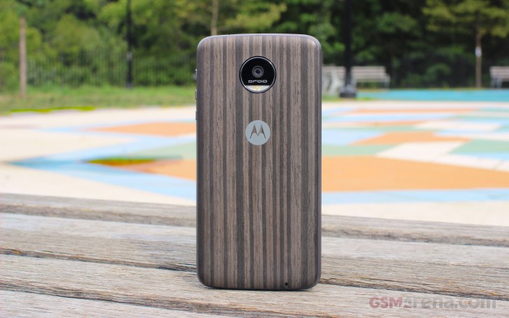 Moto Z Force Droid Edition Review