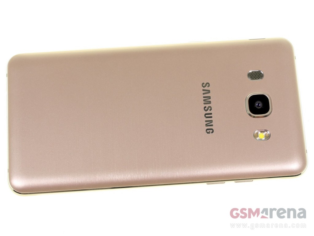 Samsung Galaxy J5 (2016) pictures, official photos