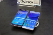 Samsung Galaxy Note5 (left) and Galaxy Note7 (right) - Samsung Galaxy Note7 hands-on 