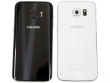 Galaxy S7 next to the Galaxy S6 - Samsung Galaxy S7 review