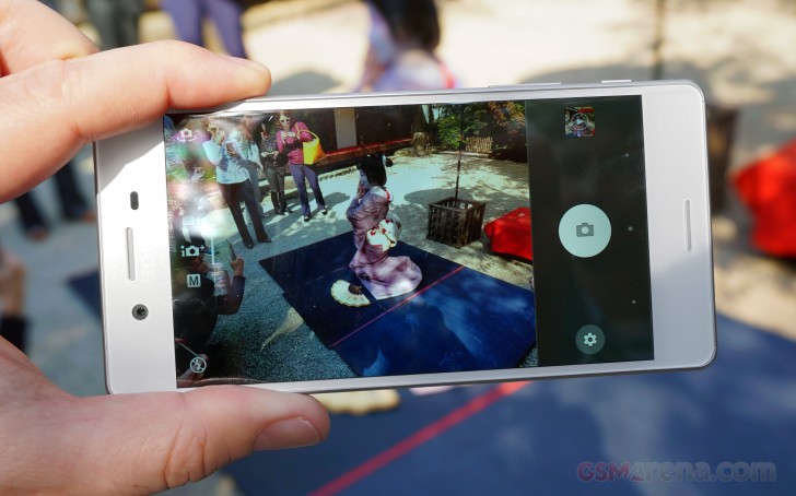 Sony Xperia X hands-on