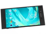 Bold lines, pointy corners, looping sides - Sony Xperia XZ Preview