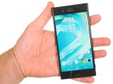 Bold lines, pointy corners, looping sides - Sony Xperia XZ review