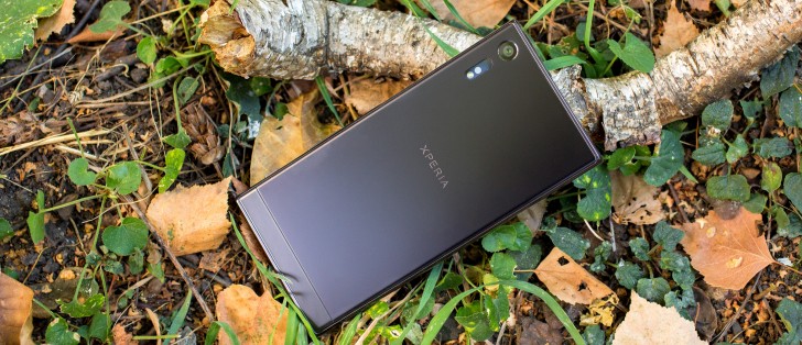 Sony Xperia XZ review: X to the Z: Display, connectivity, battery life