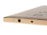 the IR baster - Xiaomi Mi 5s Plus review