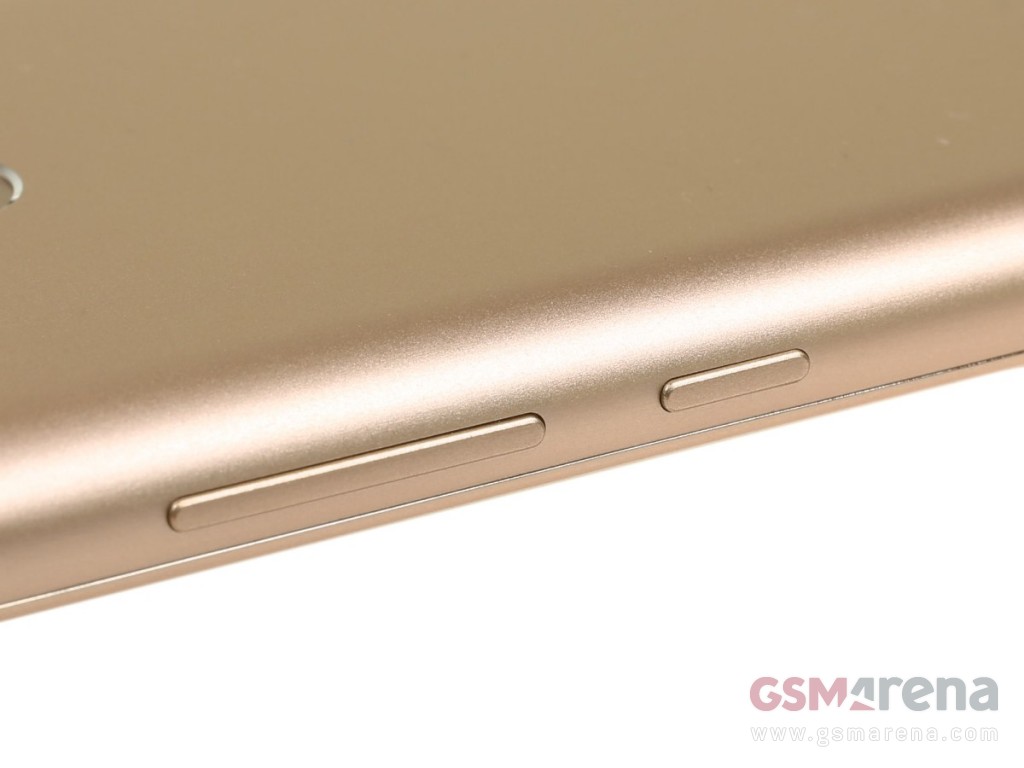 Xiaomi Redmi 3s pictures, official photos
