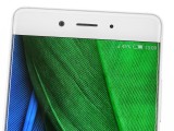 Curvy panel on the front - Nubia Z11 review