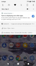 'Displaying over other apps' notification - Android 8.0 Oreo review