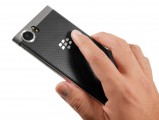 BlackBerry KEYone in the hand - Blackberry Keyone review