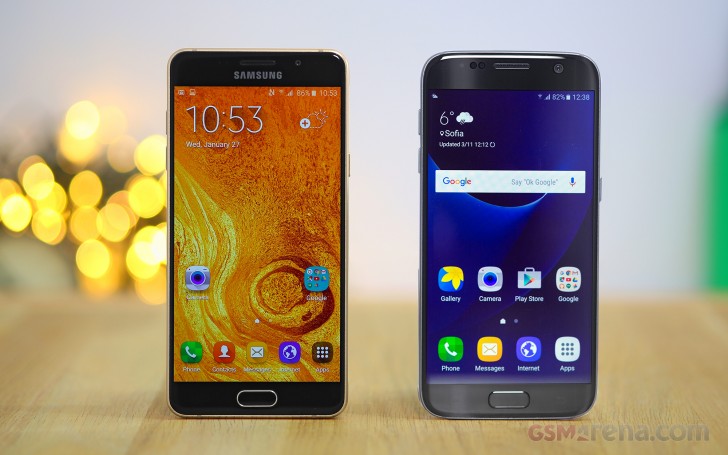 Чем отличается самсунг. Samsung Galaxy s7 vs. Samsung Galaxy a5 2016 7. Samsung Galaxy a5 2016 vs 2017. Самсунг галакси s 2016.