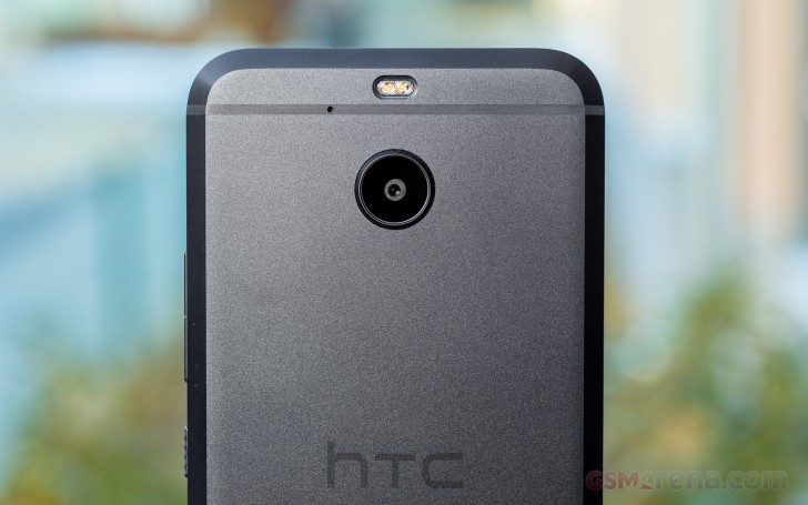 HTC 10 evo review