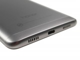 Corner view (gray) - Huawei Honor 6x review
