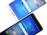 Top bezel - Huawei Honor 6x review