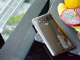 Huawei Mate 10 Pro in Mocha Brown - f/8.0, ISO 1600, 1/20s - Huawei Mate 10 hands-on review