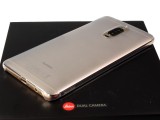Putting the case on - Huawei Mate 9 Pro review