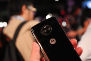 Moto X4 - f/4.5, ISO 1600, 1/60s - Ifa 2017 Motorola  review