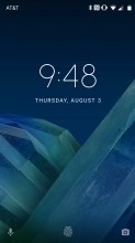 Lock screen - Lenovo Moto Z2 Force review