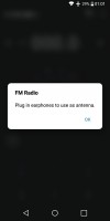 FM Radio app - LG Q6 Review