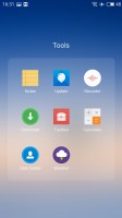 A folder with apps - Meizu Pro 6 Plus review
