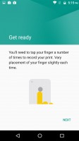 Fingerprint reader settings - Motorola Moto M review