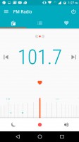 FM Radio app receives the sound, not the data - Motorola Moto M review