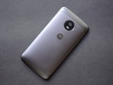 Camera and back - Motorola Moto G5 review