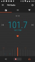 FM radio - Motorola Moto X4 review