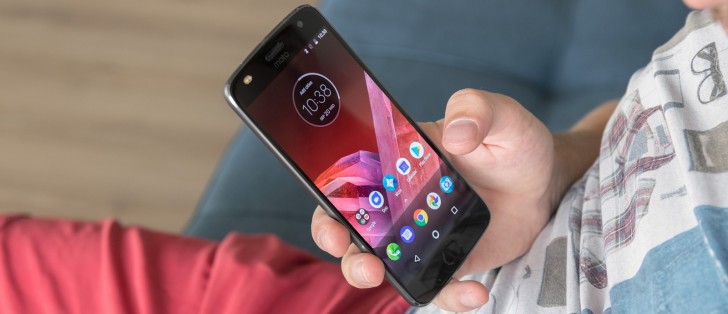 Moto Z2 Play review: Display, connectivity and battery life