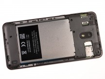 Cover off - Nokia 2 review