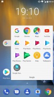 Folder view - Nokia 8 review