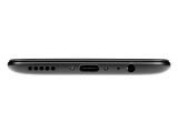 USB-C port and 3.5mm jack - we're beaming - OnePlus 5 review