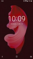 The lockscreen: No notifications - OnePlus 5 review