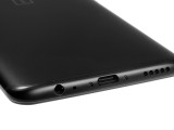 Bottom with loudspeaker, USB-C port, and 3.5mm jack - OnePlus 5T review