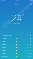 The Weather app is powered by AccuWeather - Oppo F3 review