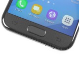 Home key and fingerprint reader combo, plus capacitive keys - Samsung Galaxy A3 (2017) review