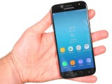 In the hand - Samsung Galaxy J5 (2017) review