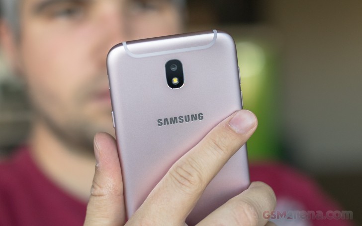 samsung j7 pro details