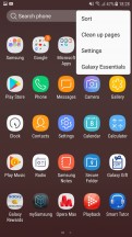 App drawer options - Samsung Galaxy J7 Pro review