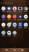 Toucan theme - Sony Xperia XA1 Plus review