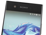 Display goes all the way to the sides *But not to the top or bottom - Sony Xperia XA1 review